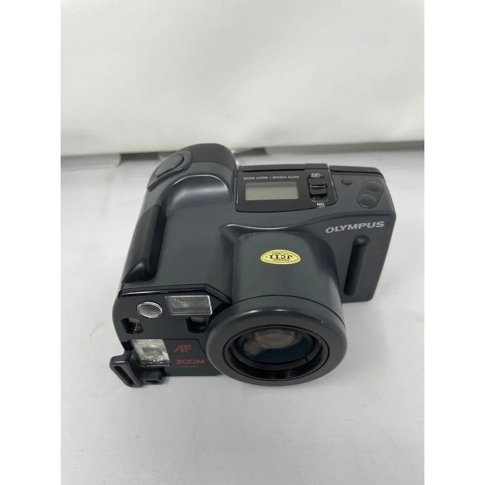 Olympus Infinity SuperZoom 300 35mm Film Camera w/‎ Case & Instructions